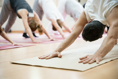 Sangha Yoga - C. del Rio, 18, 28850 Torrejón de Ardoz, Madrid, Spain
