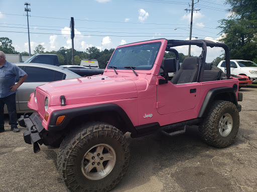 Auto Body Shop «Maaco Collision Repair & Auto Painting», reviews and photos, 4317 W Pensacola St, Tallahassee, FL 32304, USA