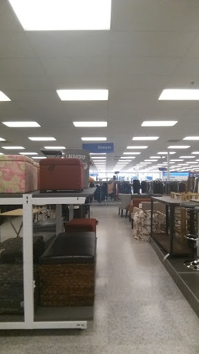 Clothing Store «Ross Dress for Less», reviews and photos, 2150 Southgate Rd, Colorado Springs, CO 80906, USA