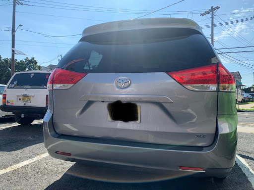 Auto Body Shop «Lincoln Auto Body Garfield», reviews and photos, 87 Lincoln Pl, Garfield, NJ 07026, USA