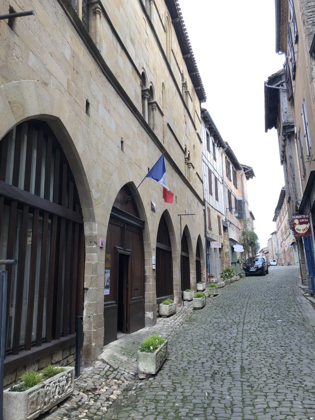 Photo n° 6 de l'avis de Rich. fait le 14/09/2019 à 20:54