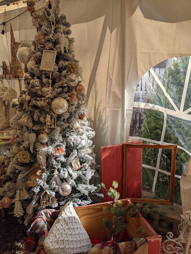 Home Goods Store «Chartreuse & co», reviews and photos, 4007 Buckeystown Pike, Frederick, MD 21704, USA