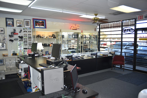 Pawn Shop «KB PAWN LOAN», reviews and photos, 11102 Briar Forest Dr, Houston, TX 77042, USA