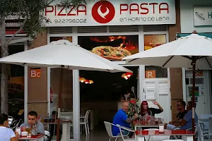 Pizza y Pasta image