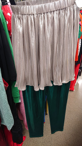 Thrift Store «Yelm Goodwill», reviews and photos, 906 E Yelm Ave, Yelm, WA 98597, USA