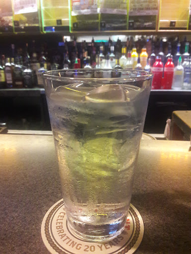 Cocktail Bar «Oaktree Food & Drink Company», reviews and photos, 8011 Steilacoom Blvd SW, Lakewood, WA 98498, USA