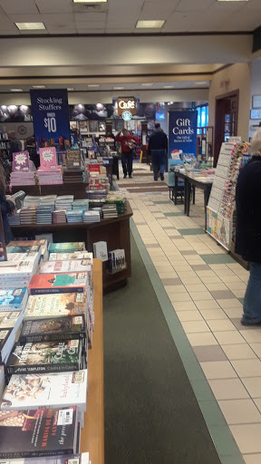 Book Store «Barnes & Noble», reviews and photos, 4325 24th Ave, Fort Gratiot Twp, MI 48059, USA