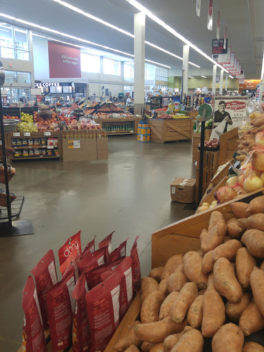 Supermarket «Hy-Vee», reviews and photos, 1720 Waterfront Dr, Iowa City, IA 52240, USA