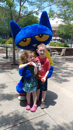 Toy Store «Dancing Bear Toys Ltd», reviews and photos, 418 N Main St, Hendersonville, NC 28792, USA