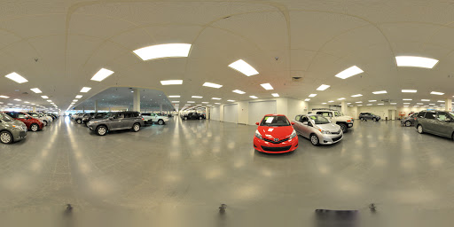 Toyota Dealer «Kings Toyota - New Cars, Indoor Showroom», reviews and photos, 4700 Fields Ertel Rd, Cincinnati, OH 45249, USA