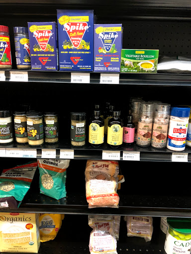 Health Food Store «Chicago Health Foods», reviews and photos, 22 W Maple St, Chicago, IL 60610, USA