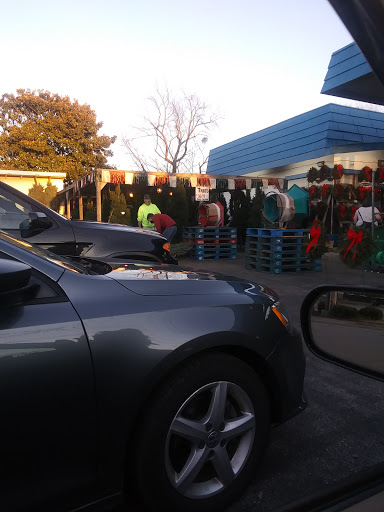 Produce Market «Parkway Produce», reviews and photos, 2601 Preston Hwy, Louisville, KY 40217, USA