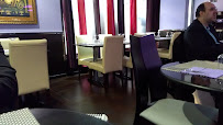 Atmosphère du Restaurant indien COFFEE BHARATH RESTAURANT à Clichy - n°8