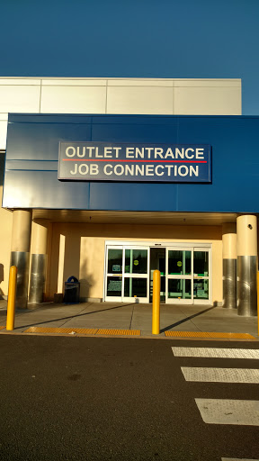 Goodwill Outlet, 5950 NE 122nd Ave, Portland, OR 97230, USA, 