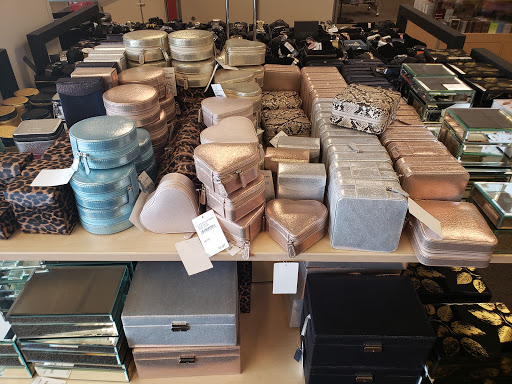 Department Store «Nordstrom Rack Miracle Marketplace», reviews and photos, 3301 Coral Way, Miami, FL 33145, USA