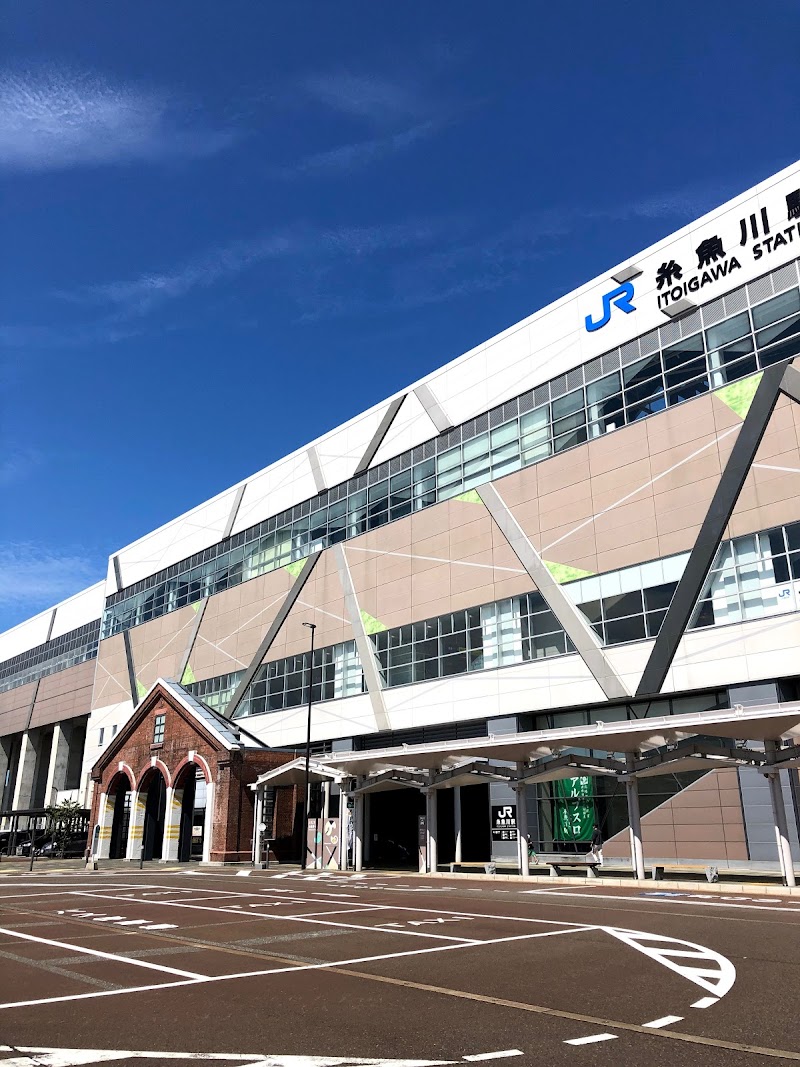 糸魚川駅アルプス口駐車場