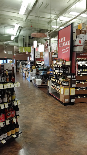 Wine Store «Total Wine & More», reviews and photos, 2701 184th St SW #108b, Lynnwood, WA 98037, USA