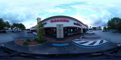 Laundromat «The Cleaners at Doral», reviews and photos, 10473 NW 41st St, Doral, FL 33178, USA