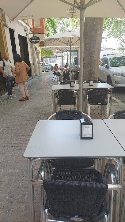 Bar restaurante La Parada - Carrer Baixada Estació, 33, 46800 Xàtiva, Valencia, Spain