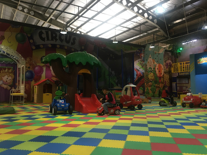 15 Pusat Hiburan Anak-Anak Terbaik di Jawa Timur: Tempat Main Seru untuk Si Kecil
