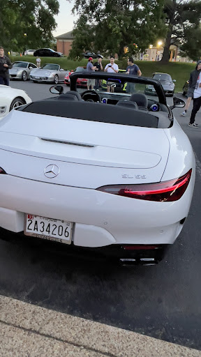 Shopping Mall «Village Centre», reviews and photos, 776 Walker Rd, Great Falls, VA 22066, USA