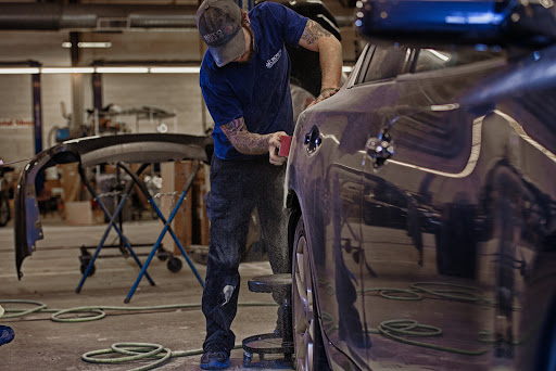 Auto Body Shop «Crown Paint and Body», reviews and photos, 719 Camann St, Greensboro, NC 27407, USA