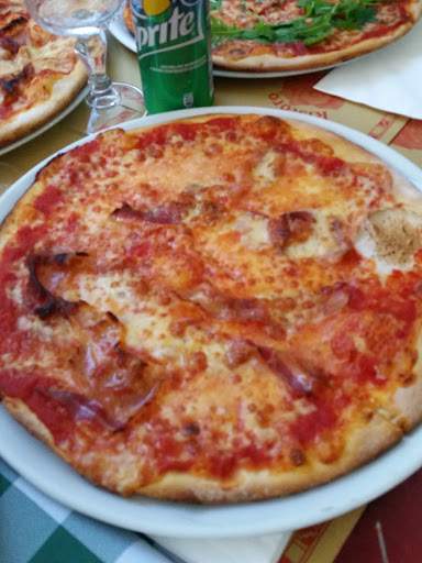 Ristoro La Rosa in Santa Maria degli Angeli, Provincia di Perugia