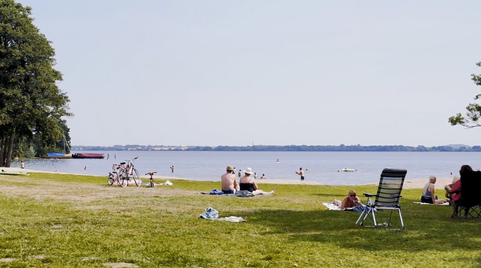 Zdjęcie Seehof Strand z powierzchnią jasny piasek