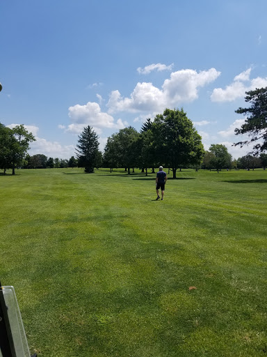 Golf Course «797 Elks Golf Club», reviews and photos, 2593 Rombach Ave, Wilmington, OH 45177, USA