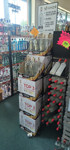 Liquor Store «Fairway Package Store», reviews and photos, 9730 Medlock Bridge Rd, Duluth, GA 30097, USA