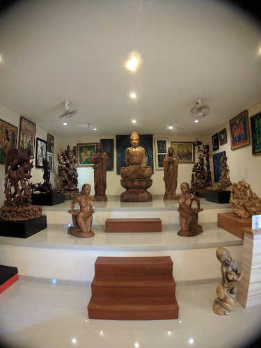 Yana Art Gallery