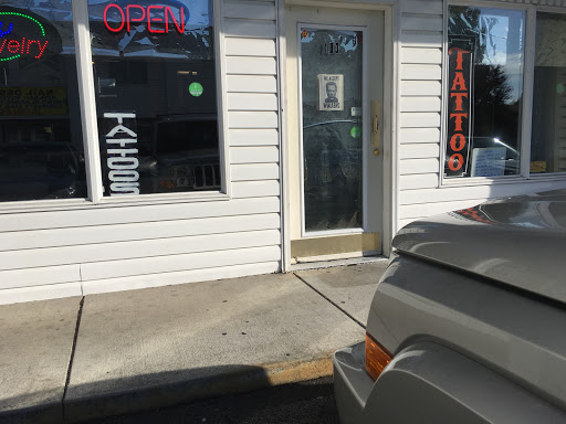Tattoo Shop «Life Sentence Tattoo & BodyJewelry», reviews and photos, 10614 SE Kent-Kangley Rd, Kent, WA 98030, USA