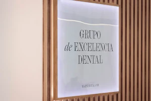 Clínica dental MAEX Pérez Varela image