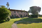 Extérieur Bed & Breakfast La Magnifica B&B 56043 Fauglia (miniature)