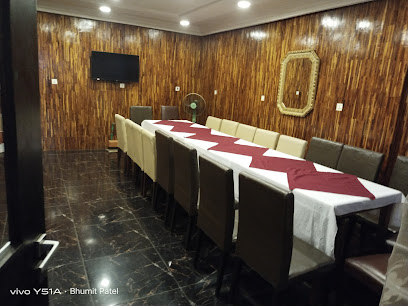 Little Hut Indian Restaurant - 9C5M+XXJ, Cotonou, Benin