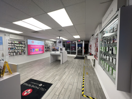 Cell Phone Store «Cell Experts Cell Phone Repair iPhone Repair iPad Samsung Repair Nokia HTC LG Repairs and Unlocks», reviews and photos, 703 Penn Ave, Reading, PA 19611, USA