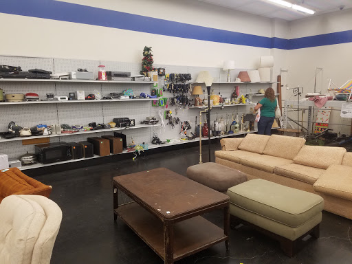 Thrift Store «Goodwill», reviews and photos, 4722 Onondaga Blvd, Syracuse, NY 13219, USA