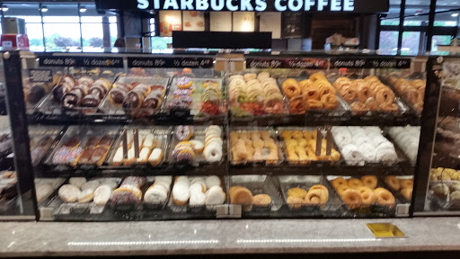 Supermarket «Market 32», reviews and photos, 990 Torringford St, Torrington, CT 06790, USA