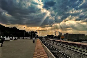 Lingampally Railway Station image