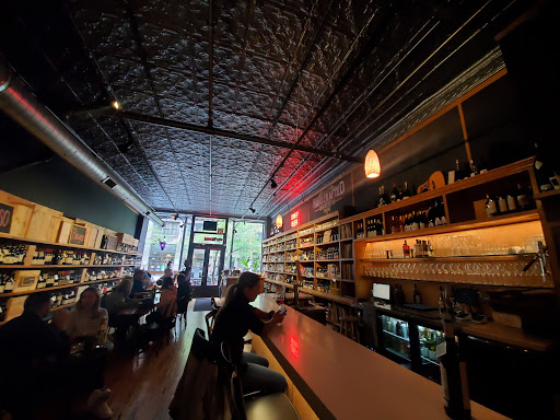 Wine Store «Printers Row Wine Shop», reviews and photos, 719 S Dearborn St, Chicago, IL 60605, USA