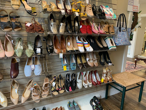 Consignment Shop «Encore Shop Inc», reviews and photos, 1056 E Baltimore Pike, Kennett Square, PA 19348, USA