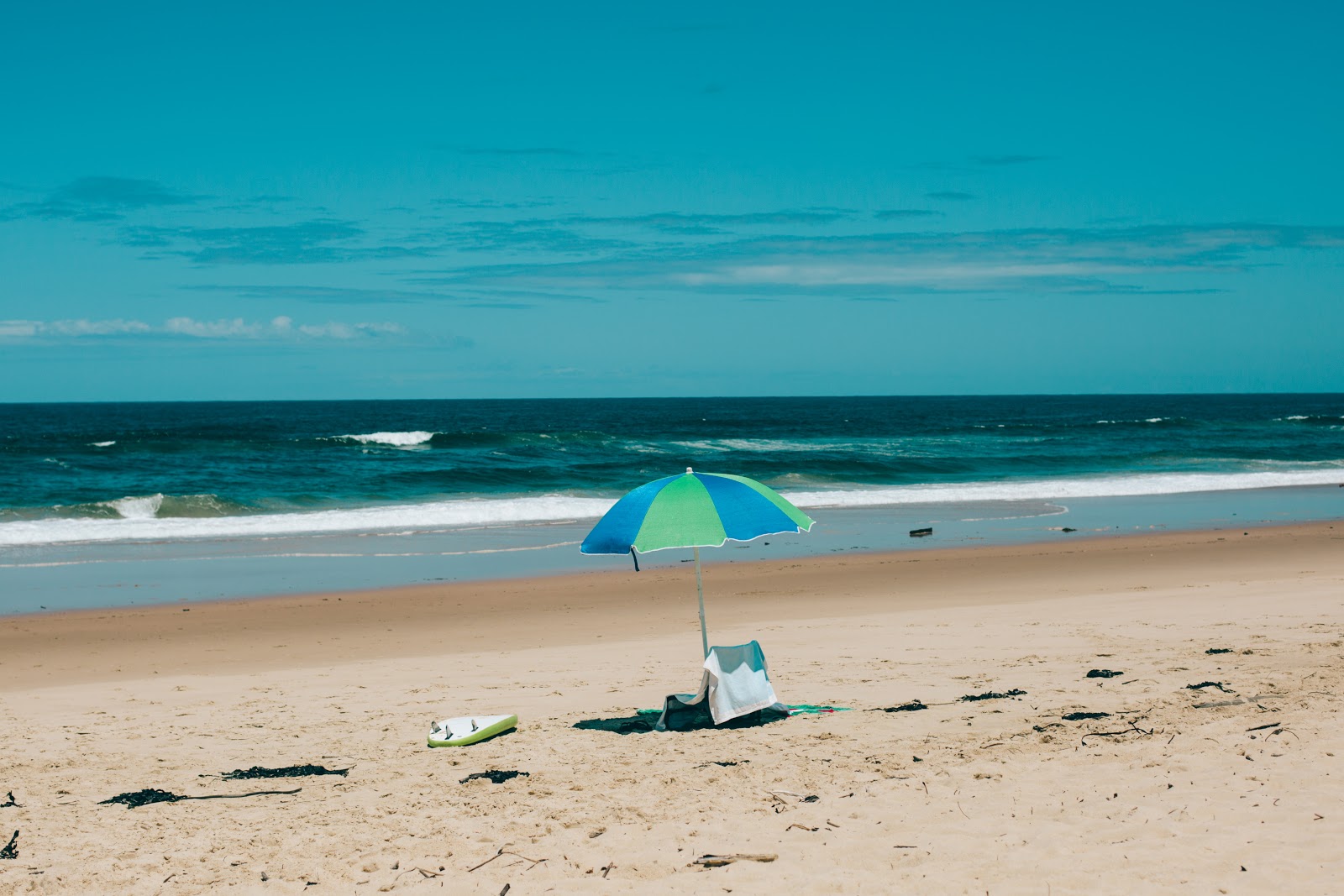 Foto de North Beach - lugar popular entre os apreciadores de relaxamento