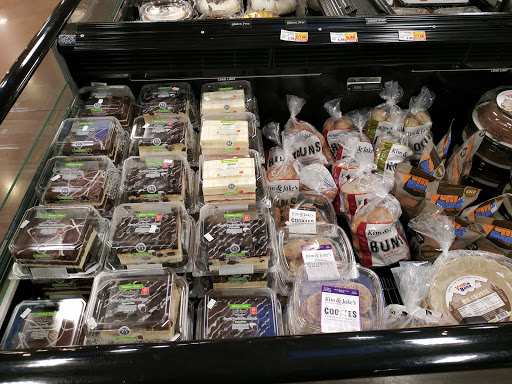 Shopping Mall «Bear Valley Shopping Center», reviews and photos, 3100 S Sheridan Blvd, Denver, CO 80227, USA