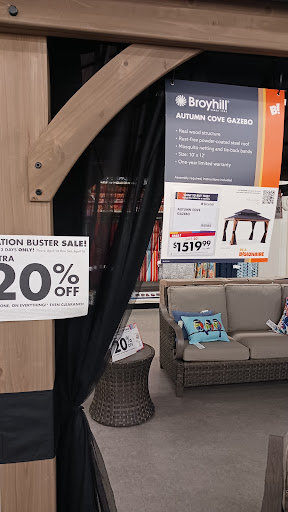 Discount Store «Big Lots», reviews and photos, 825 Main St, Milford, OH 45150, USA