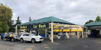 Ducky's Express Car Wash San Carlos - Photo 3 - Car repair in San Carlos, CA, Hayward
