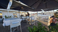 Atmosphère du Restaurant méditerranéen La Nautique à Marseille - n°4