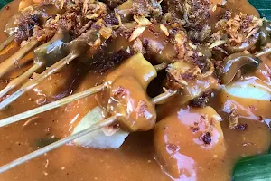 Sate Padang Mak Itam image