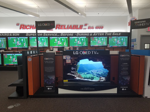 Appliance Store «P.C. Richard & Son», reviews and photos, 713 Hillside Avenue, New Hyde Park, NY 11040, USA