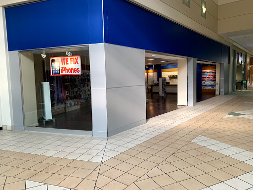 Cell Phone Store «Muncie Cell Phone Repair», reviews and photos, 3501 N Granville Ave, Muncie, IN 47303, USA