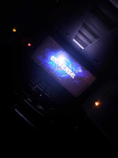 Movie Theater «Regal Cinemas Seymour 8», reviews and photos, 357 Tanger Blvd, Seymour, IN 47274, USA